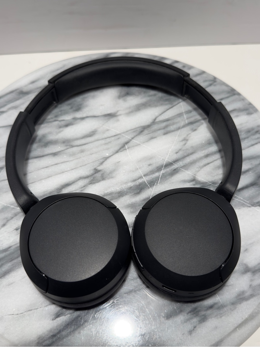 Sony WH-CH520 Wireless On-Ear Bluetooth Headphones - Black - WHCH520